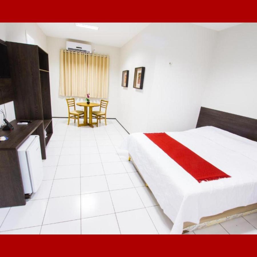 Holiday Hotel Picos Luaran gambar
