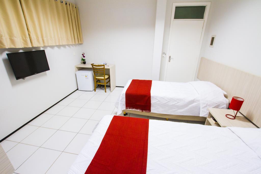 Holiday Hotel Picos Bilik gambar