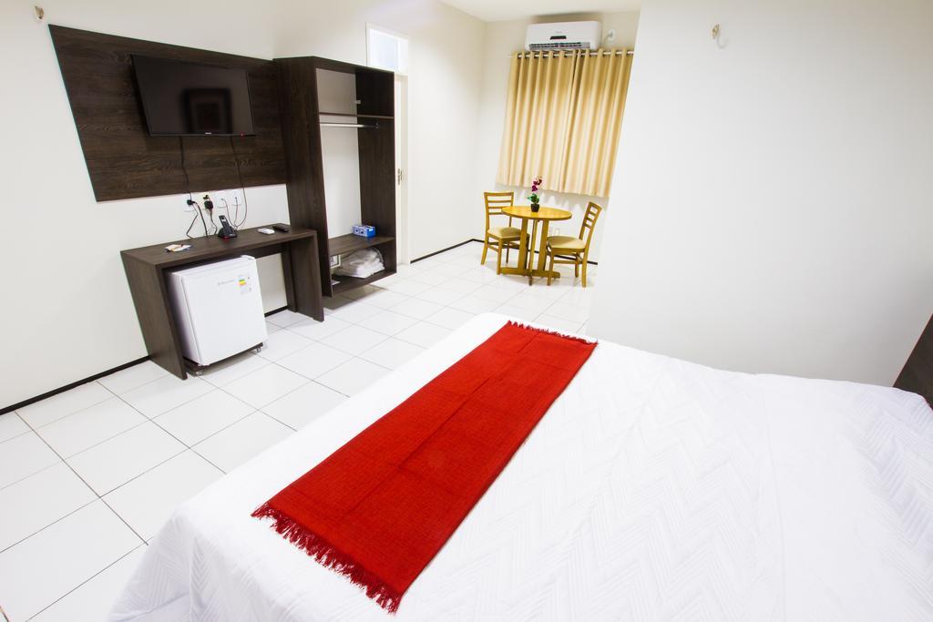 Holiday Hotel Picos Bilik gambar